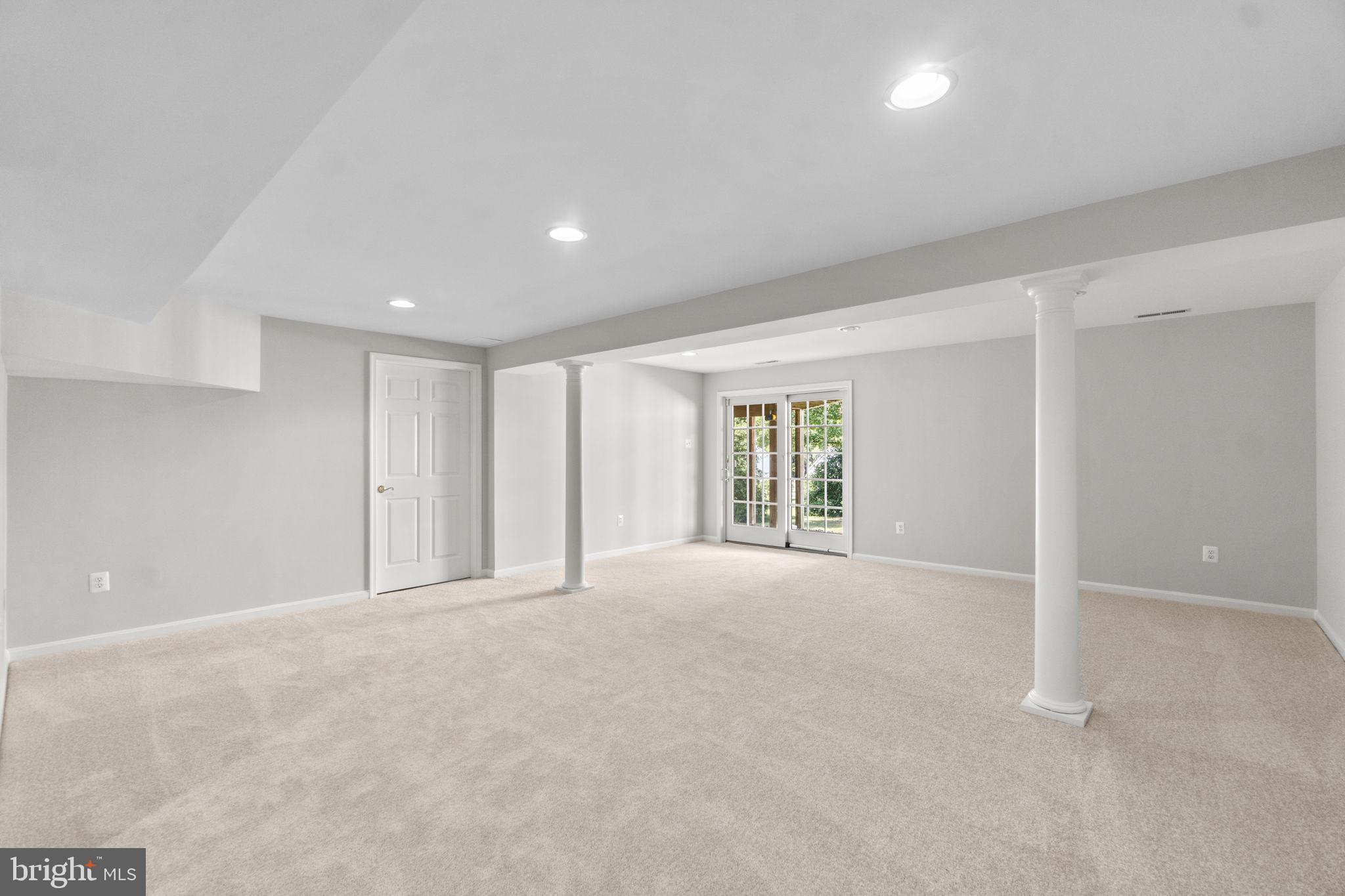 ROCKBURN COMMONS - Residential