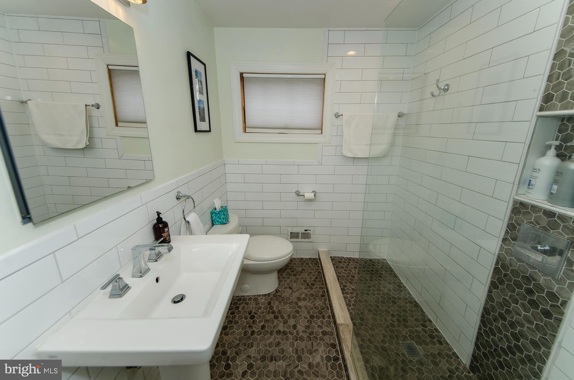 BARCROFT - Residential