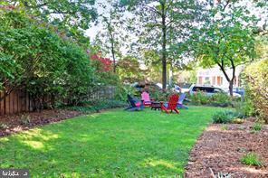 BARCROFT - Residential