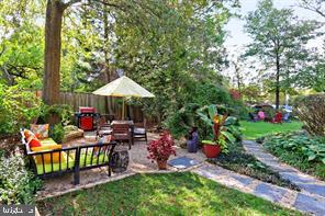 BARCROFT - Residential