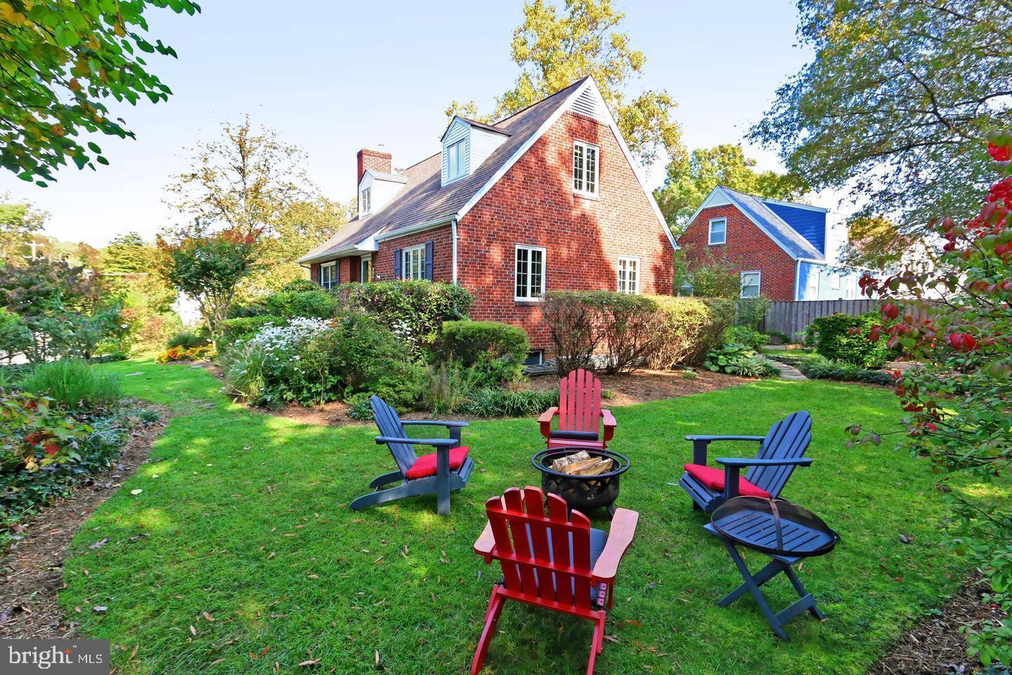 BARCROFT - Residential