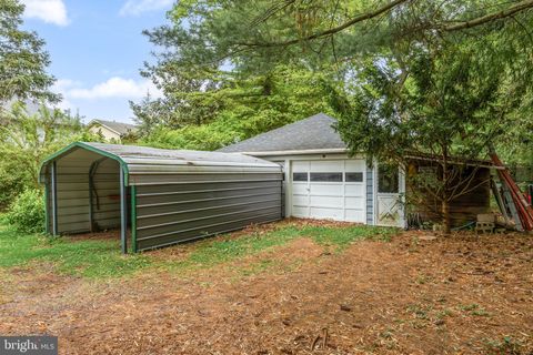 Tiny photo for 54 Warren Street, BEVERLY, NJ 08010 (MLS # NJBL2111584)