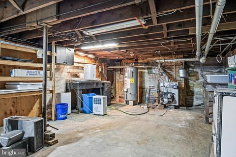 Tiny photo for 54 Warren Street, BEVERLY, NJ 08010 (MLS # NJBL2111584)