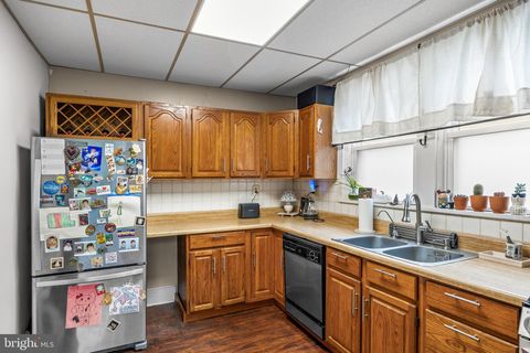 Tiny photo for 54 Warren Street, BEVERLY, NJ 08010 (MLS # NJBL2111584)
