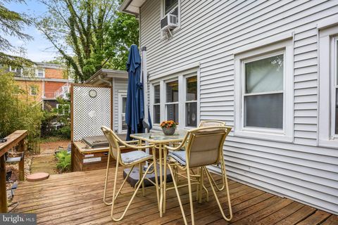 Tiny photo for 54 Warren Street, BEVERLY, NJ 08010 (MLS # NJBL2111584)