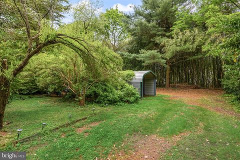 Tiny photo for 54 Warren Street, BEVERLY, NJ 08010 (MLS # NJBL2111584)