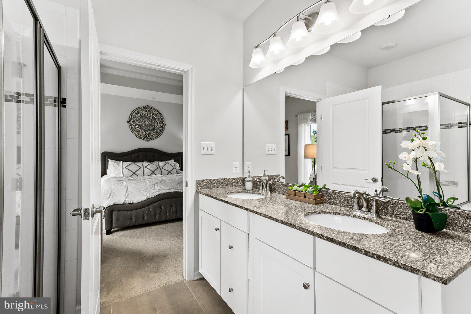 CREEKSIDE VILLAGE AT TANYARD SPRINGS - Residential