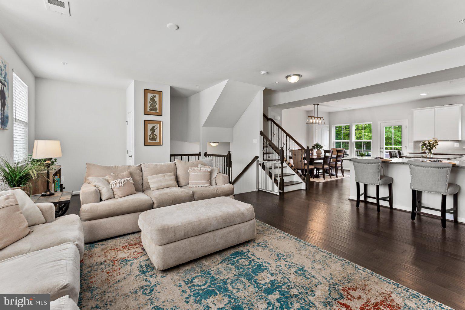 CREEKSIDE VILLAGE AT TANYARD SPRINGS - Residential