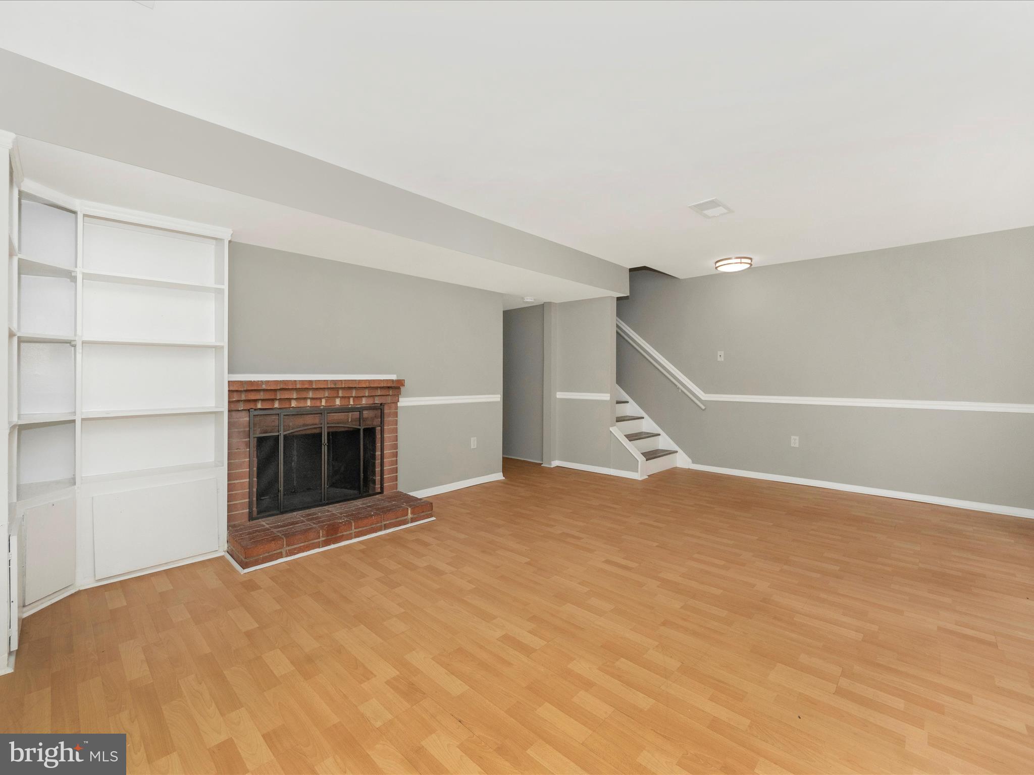 DALE CITY - Residential