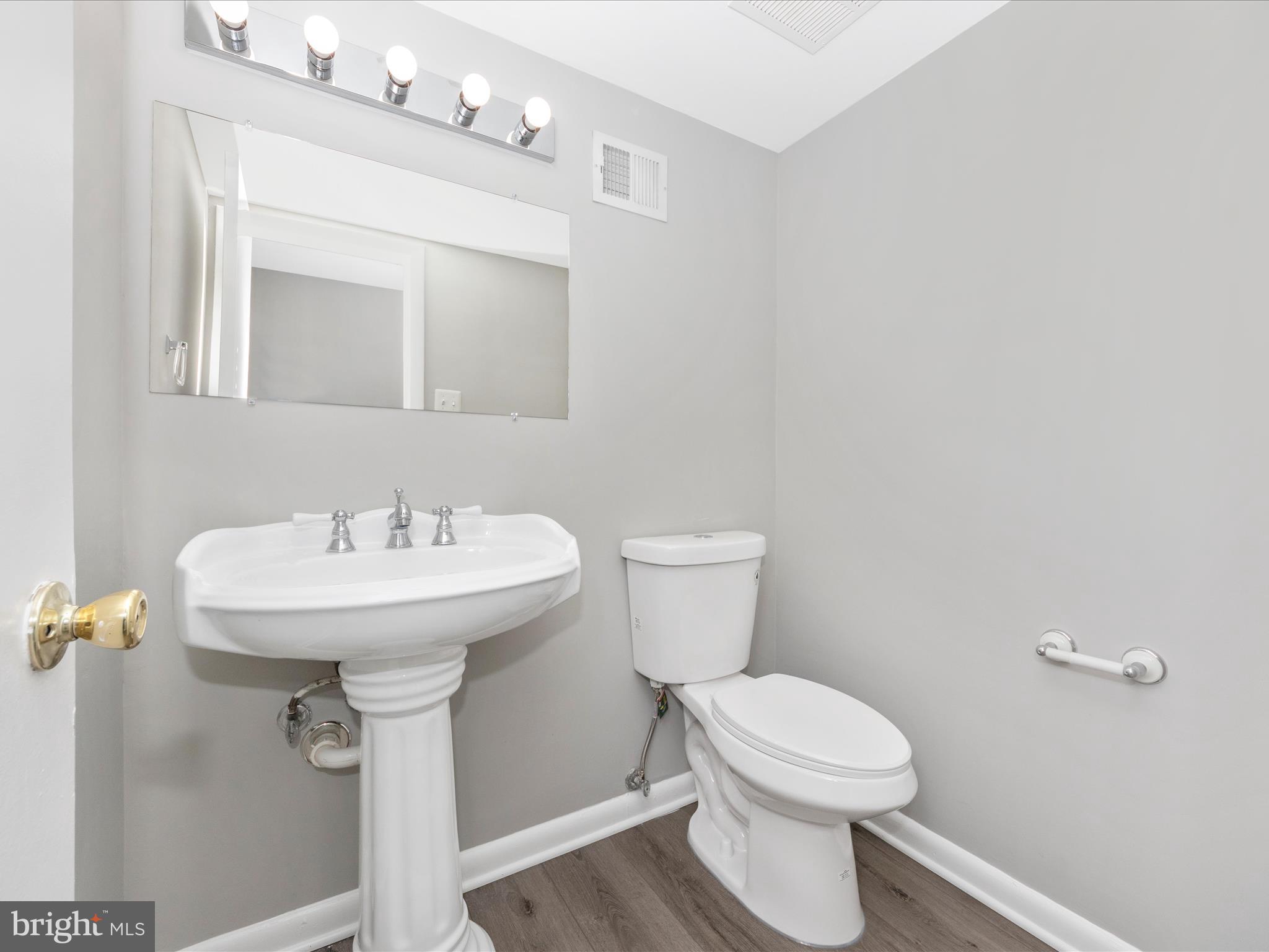 DALE CITY - Residential