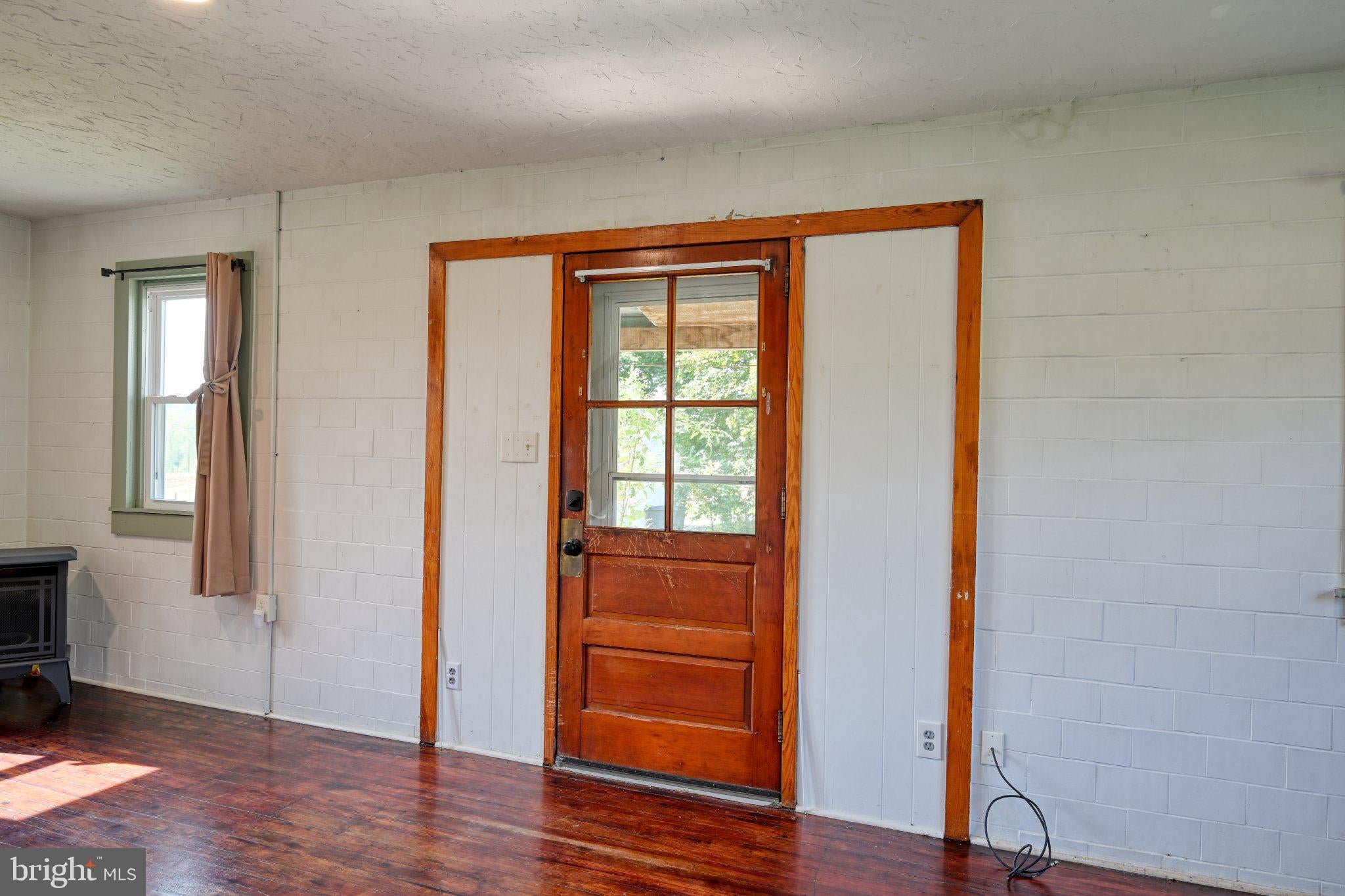528 JONESTOWN ROAD