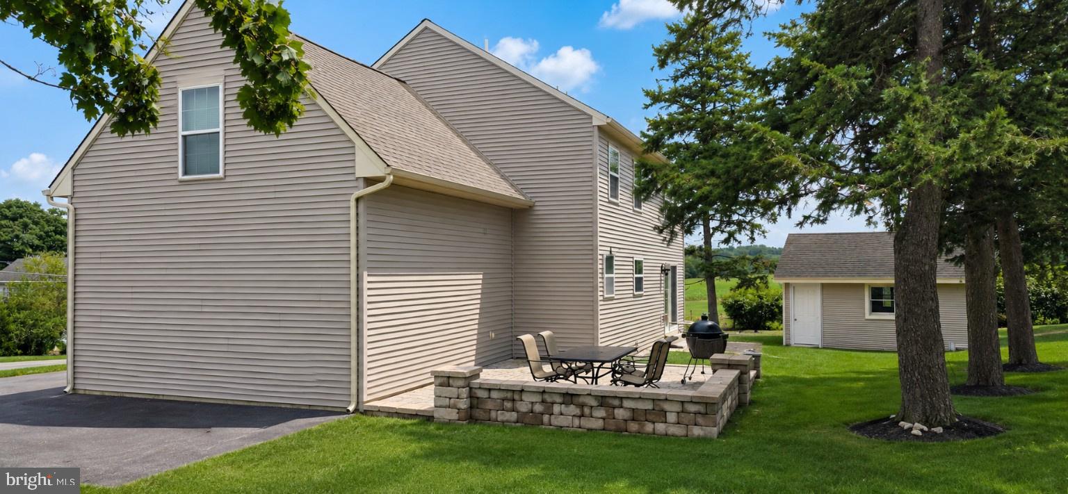 1176 N STRICKLER ROAD