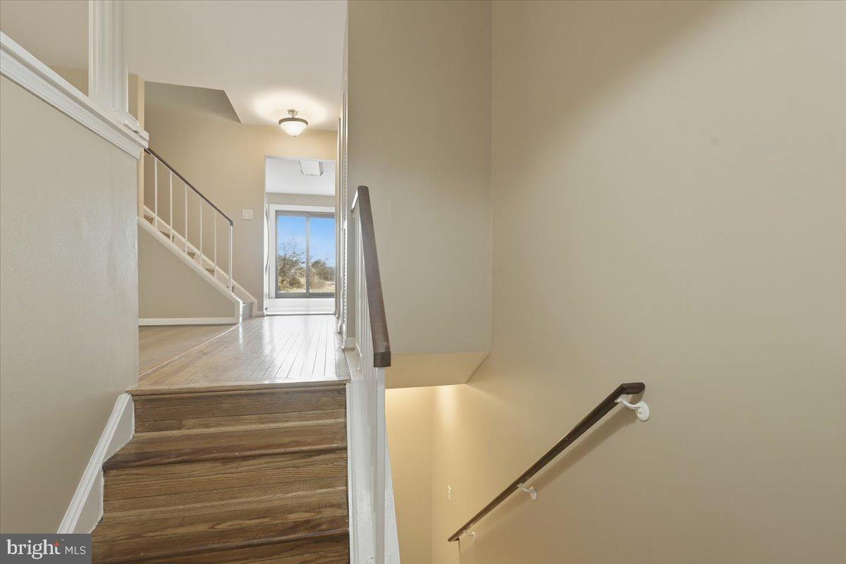 6168 FOREST CREEK COURT