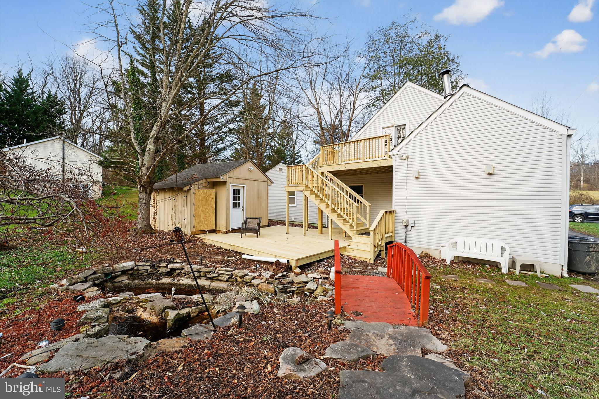 CLARKSBURG OUTSIDE - Residential