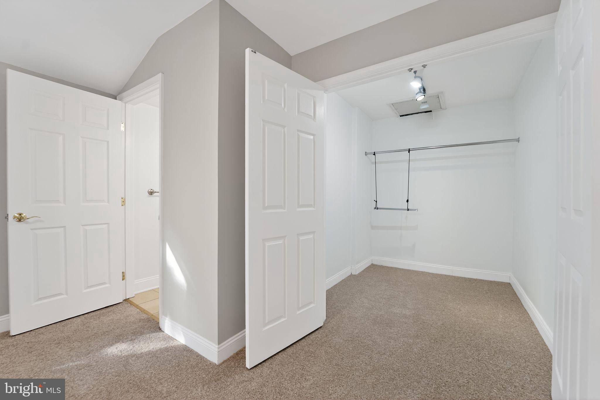 CLARKSBURG OUTSIDE - Residential