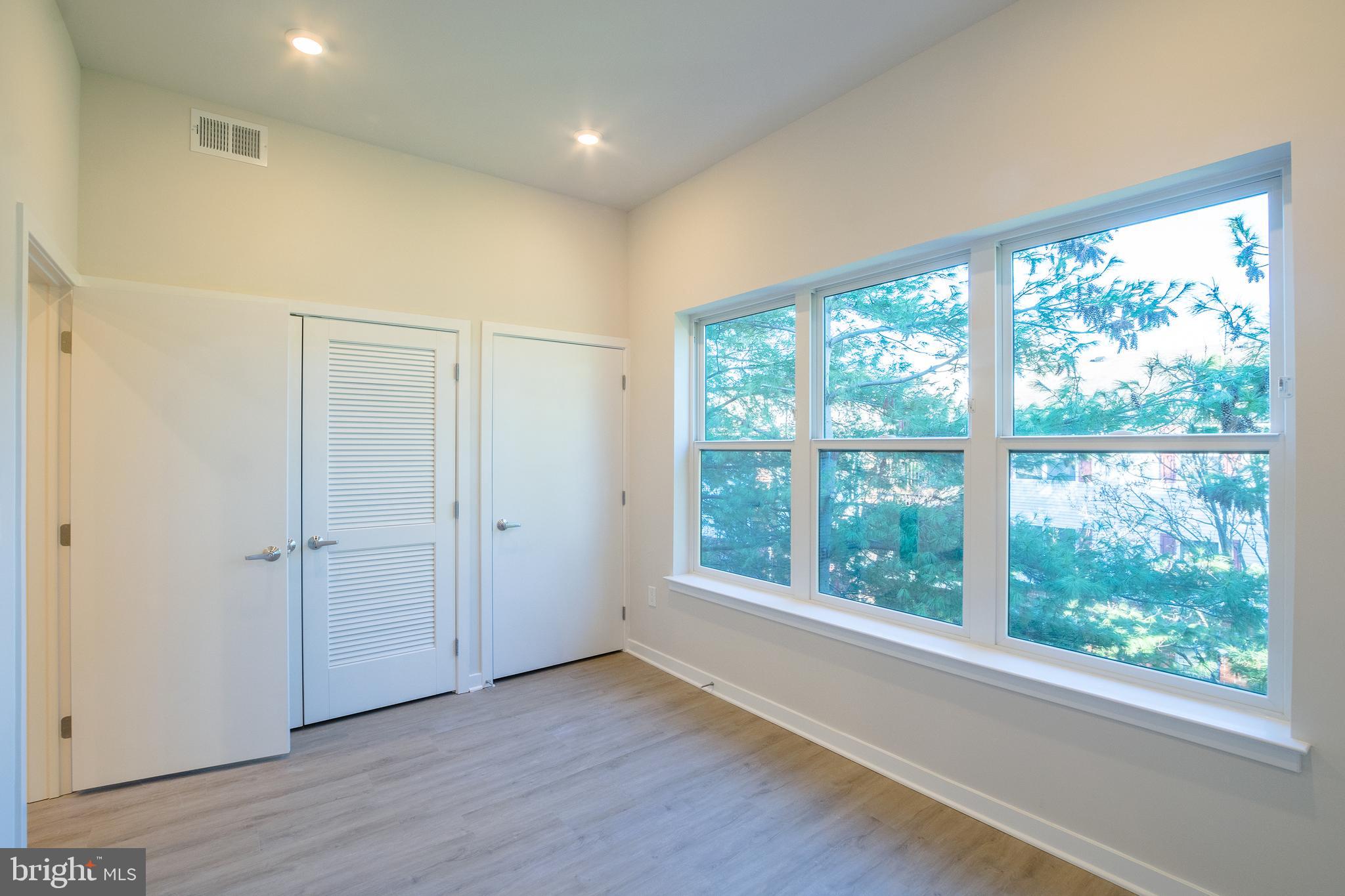 GRAYS FERRY - Residential Lease