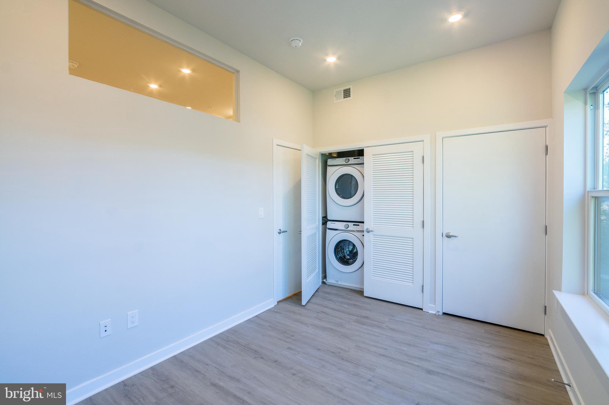 GRAYS FERRY - Residential Lease