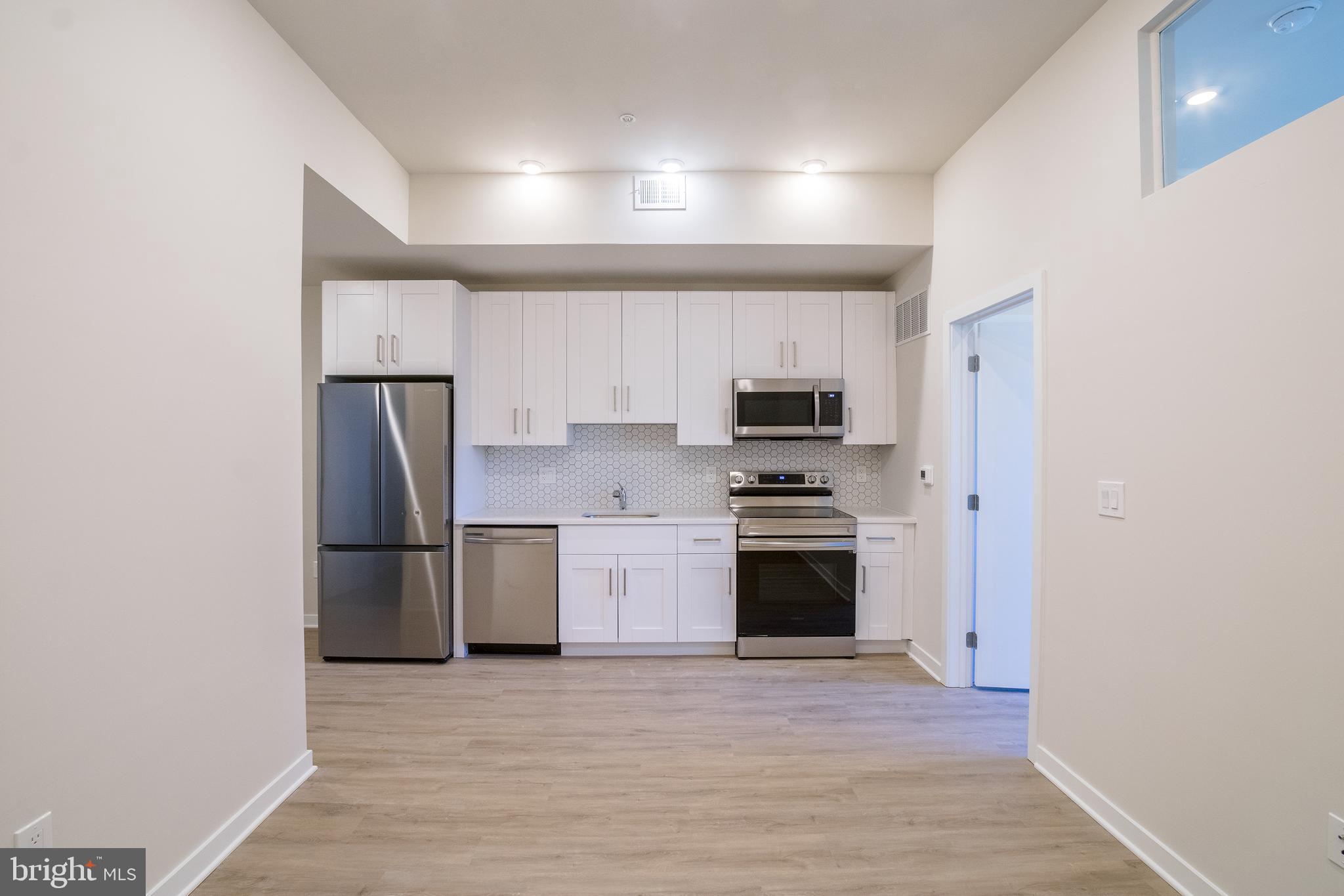 GRAYS FERRY - Residential Lease