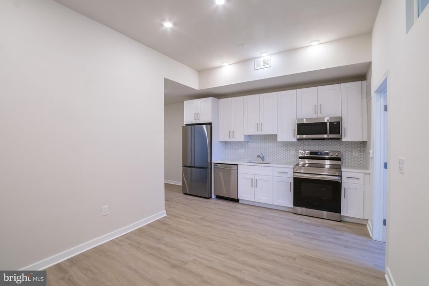 *Available NOW!*

Welcome to Patton Place, a brand new 42-unit apartment complex in Grays Ferry with a landscaped front courtyard, an expansive shared roof deck, shared bike storage, and secure gated entry. This 1 bed, 1 bath apartment has been thoughtfully designed with hardwood flooring, in-unit laundry, central air conditioning, and modern fixtures. The bright, contemporary kitchen includes stylish honeycomb backsplash tiling, brand new Samsung stainless steel appliances, and plenty of cabinet space. The full bath comes fit with a contrasting black tiled shower/tub and a traditional vanity with drawers for storage. Finally, the spacious bedroom has its own closet and ample natural light thanks to many windows. You are sure to enjoy being in close proximity to outdoor recreational areas like Stinger Park and D Finnegan Playground. Numerous shops are located nearby on Grays Ferry Avenue, including a Fresh Grocer and a Fine Wine and Good Spirits. An entrance to I-76 is just a couple blocks away, and multiple public transportation routes sit nearby, providing easy access to West Philadelphia and Center City.

Lease Terms: Generally, 1st month, and 1 month security deposit due at, or prior to, lease signing. Other terms may be required by Landlord such as last month's rent upfront. $65 application fee per applicant. Tenants are responsible for: electricity, gas (if applicable), cable/internet and $10/mo technology fee. Water is a flat monthly fee of $60. Additional fees or requirements may be applicable for units with Homeowners or Condo Associations. Landlord Requirements: Applicants to make 3x the monthly rent in verifiable gross income, credit history to be considered, no evictions within the past 5 years, and must have a verifiable rental history with on-time rental payments. Exceptions to this criteria may exist under the law and will be considered. Cosigners will be considered.

*Sorry, no pets
*Price reflects the net effective rent after a 1-month credit is applied on a 10-month lease for $1,250/mo.
*$500 security deposit required
*The building is set back from the street. Access the complex via the 3100 block of Reed Street