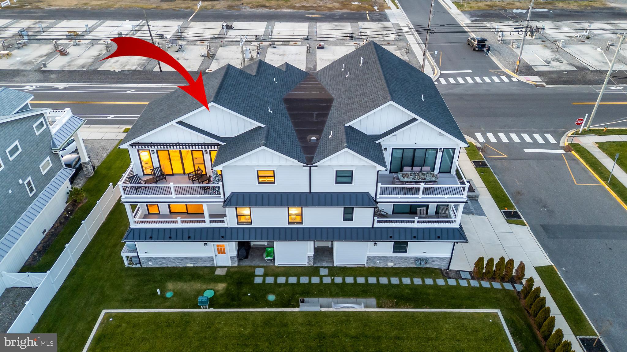 901 S COMMONWEALTH SOUTH UNIT