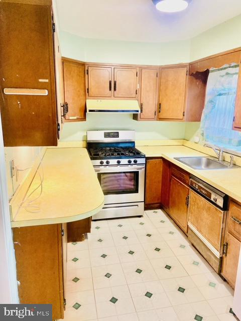 BOOKER T HOMES - Residential