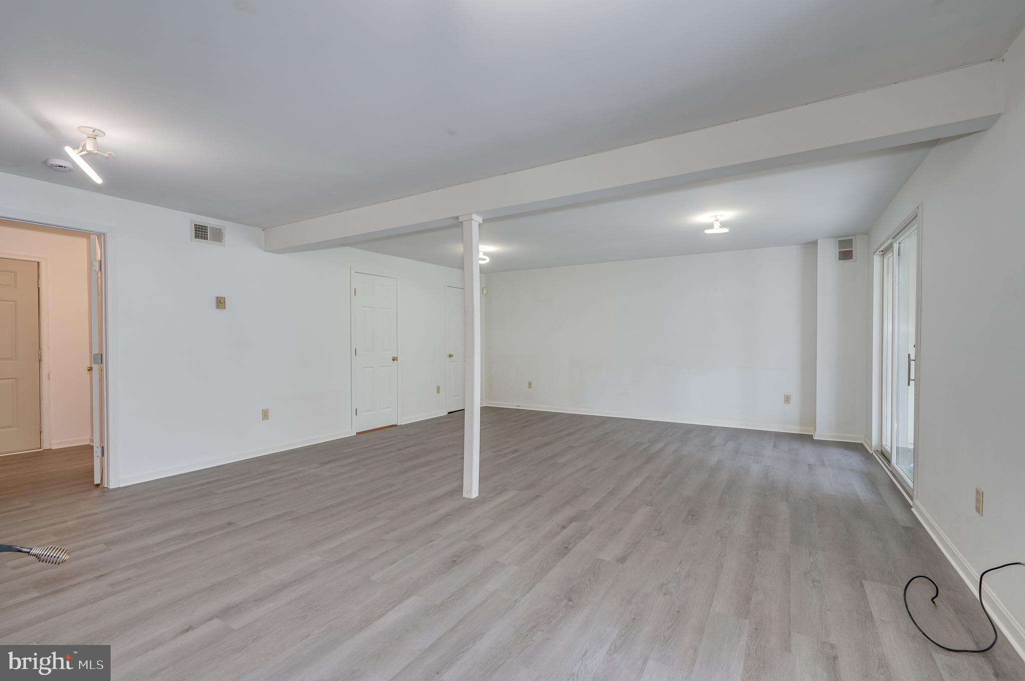 WHITINGS GLEN - Residential