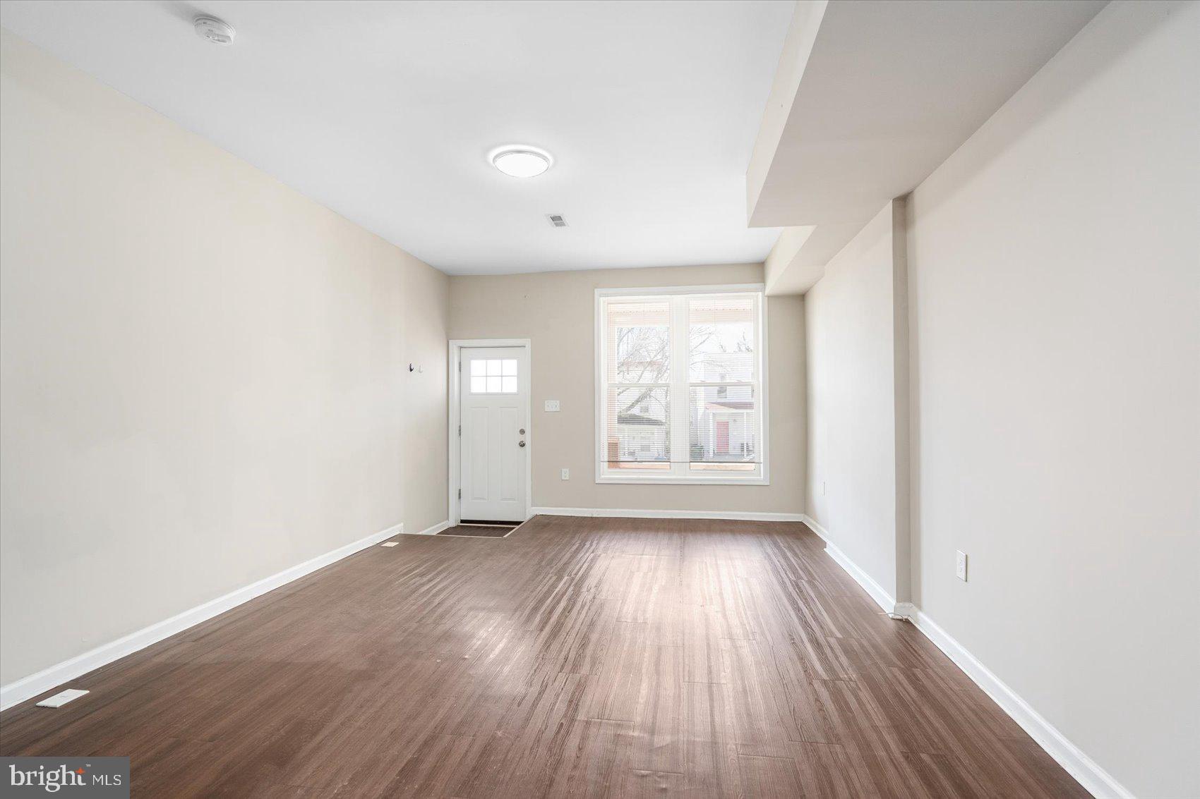 WAVERLY - Residential