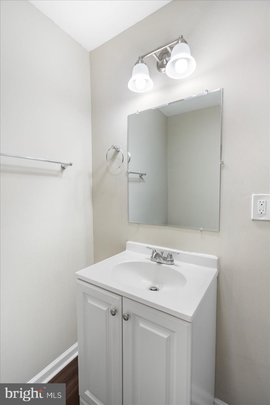 WAVERLY - Residential