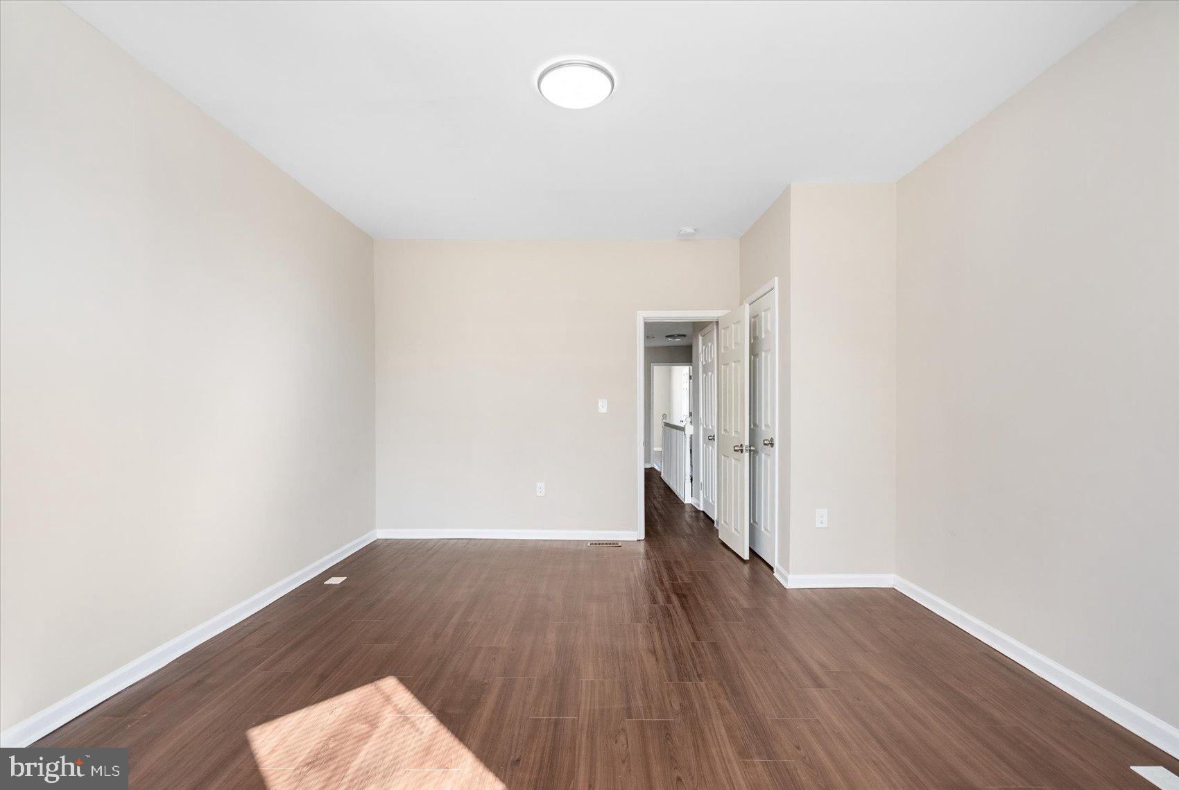 WAVERLY - Residential