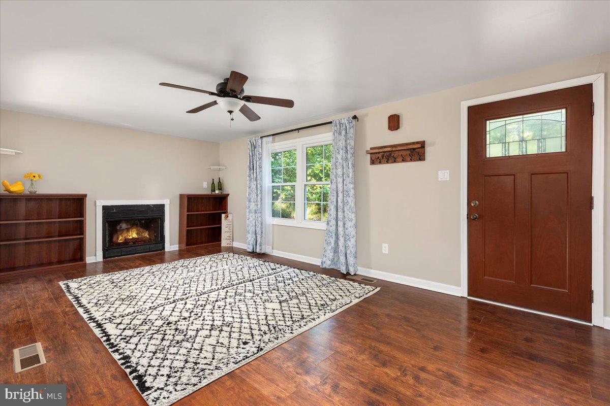 125 SHENANDOAH RIVER DRIVE