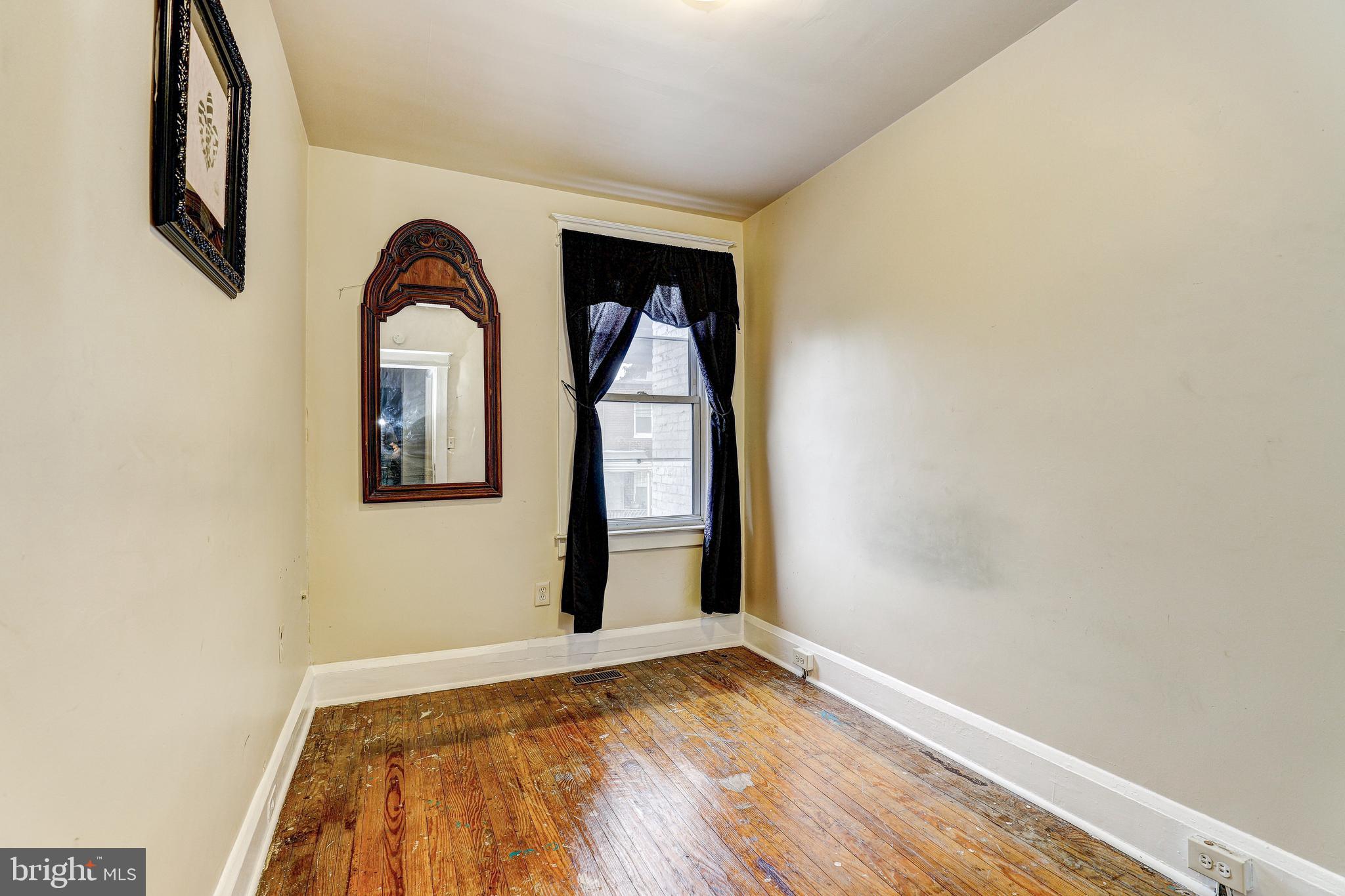 EDMONSON HEIGHTS - Residential