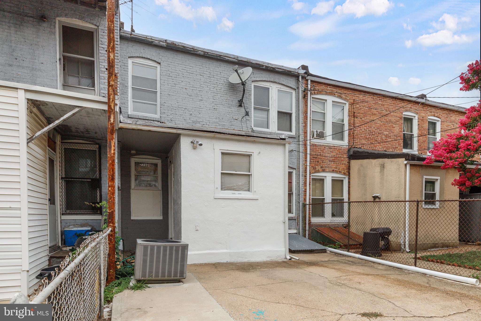EDMONSON HEIGHTS - Residential