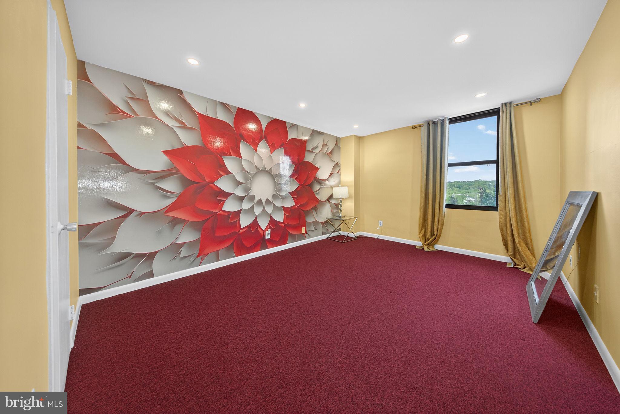 FORTY SIX HUNDRED - Residential