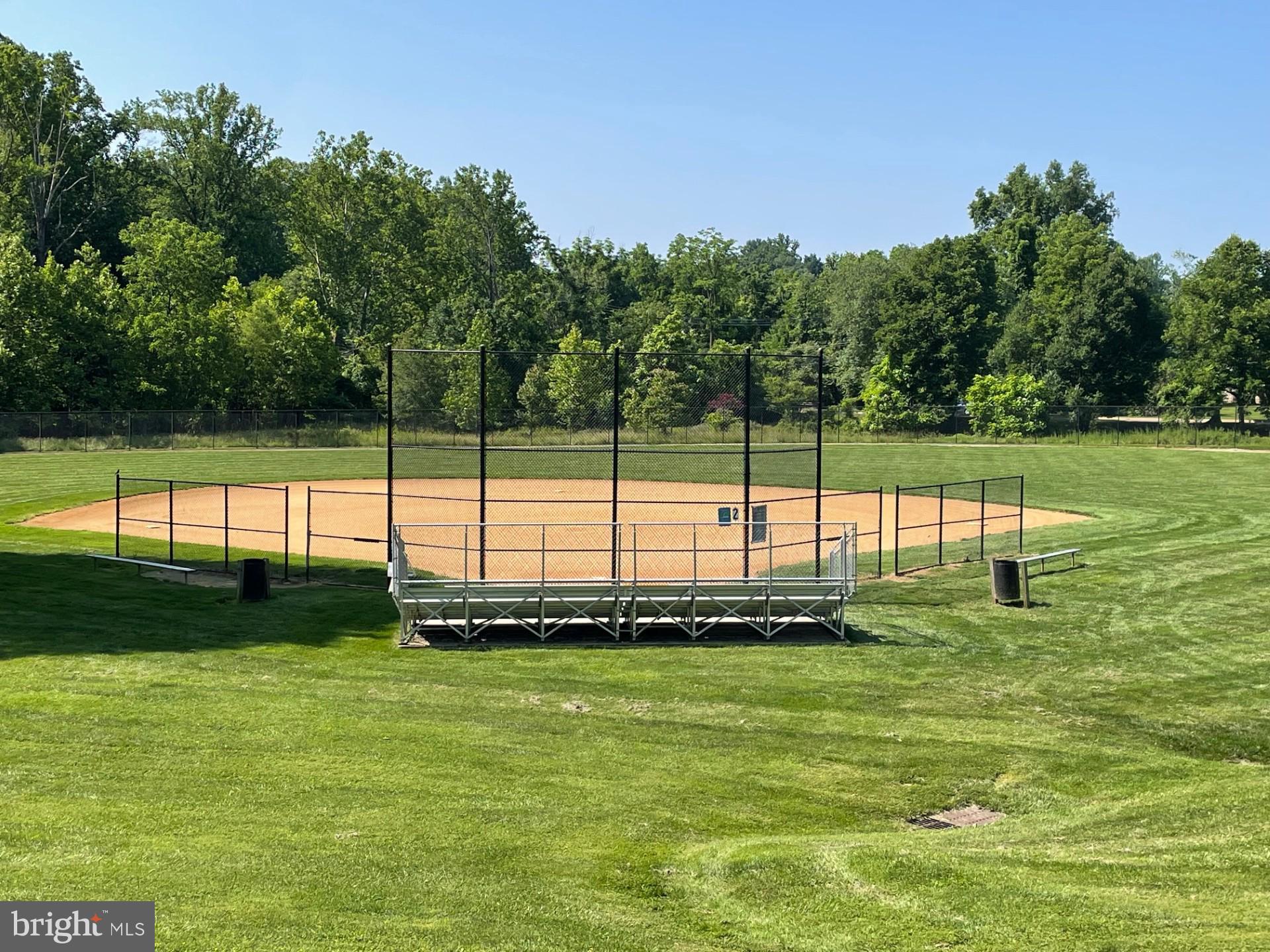 REGENT SQUARE - Residential