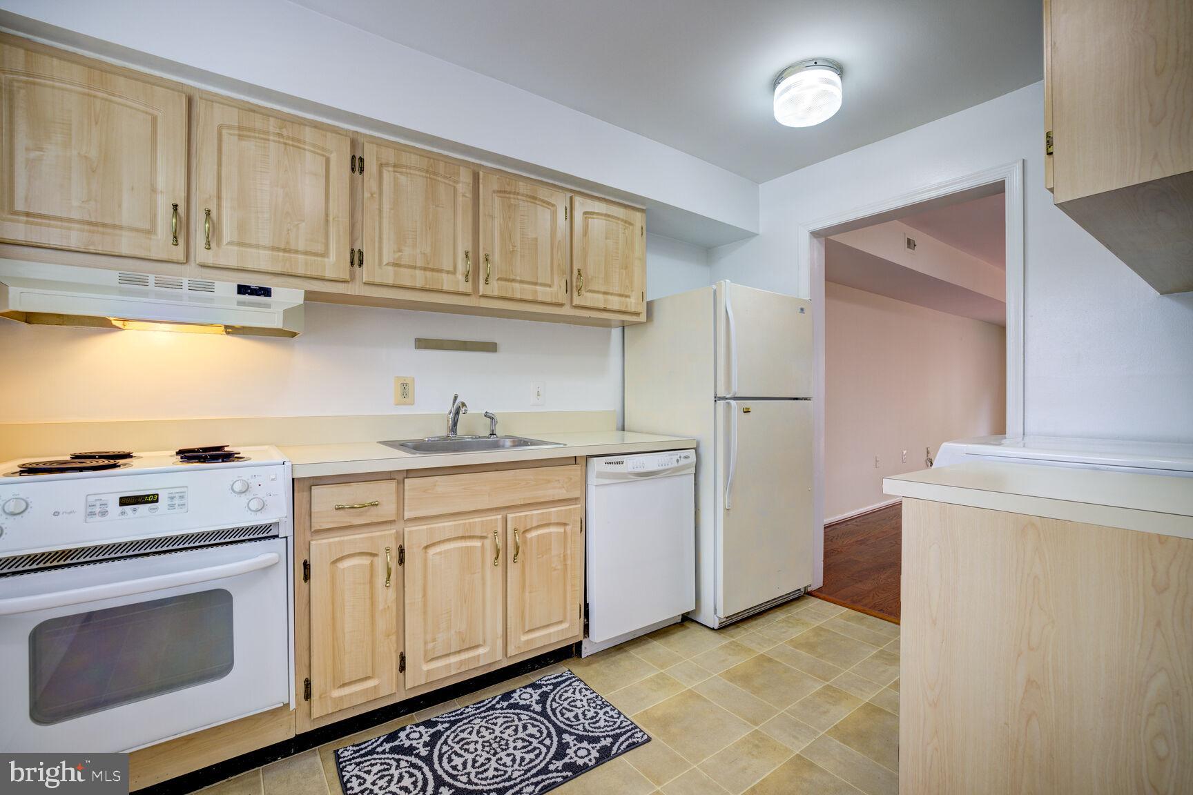 REGENT SQUARE - Residential