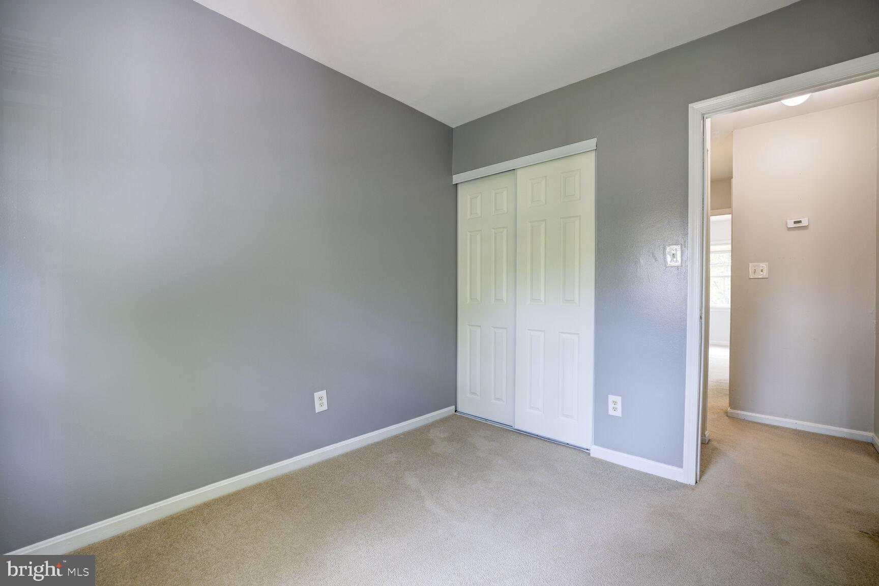 REGENT SQUARE - Residential