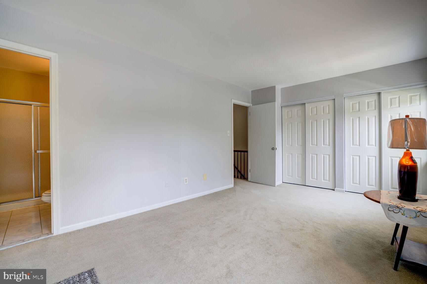 REGENT SQUARE - Residential