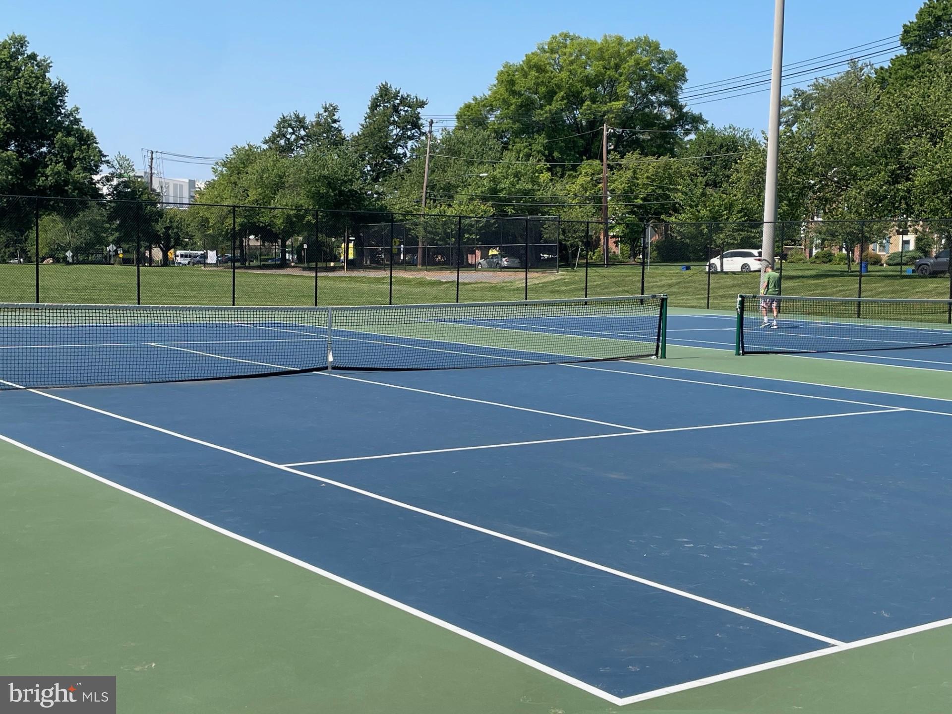 REGENT SQUARE - Residential