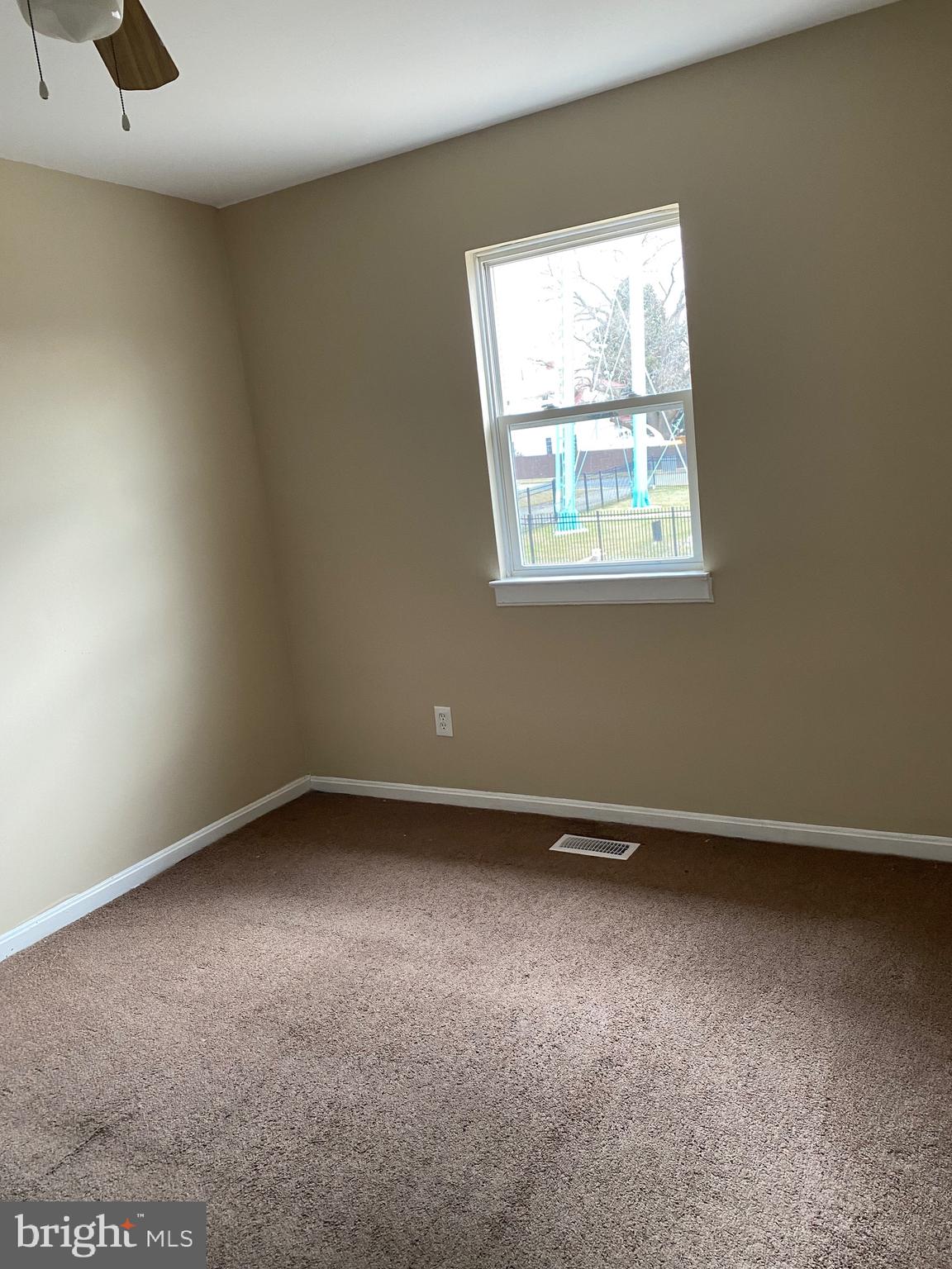 ABERDEEN HILLS - Residential Lease