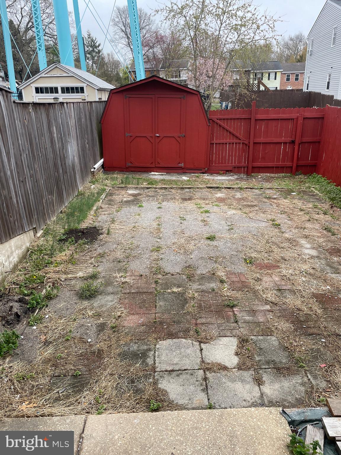 ABERDEEN HILLS - Residential Lease