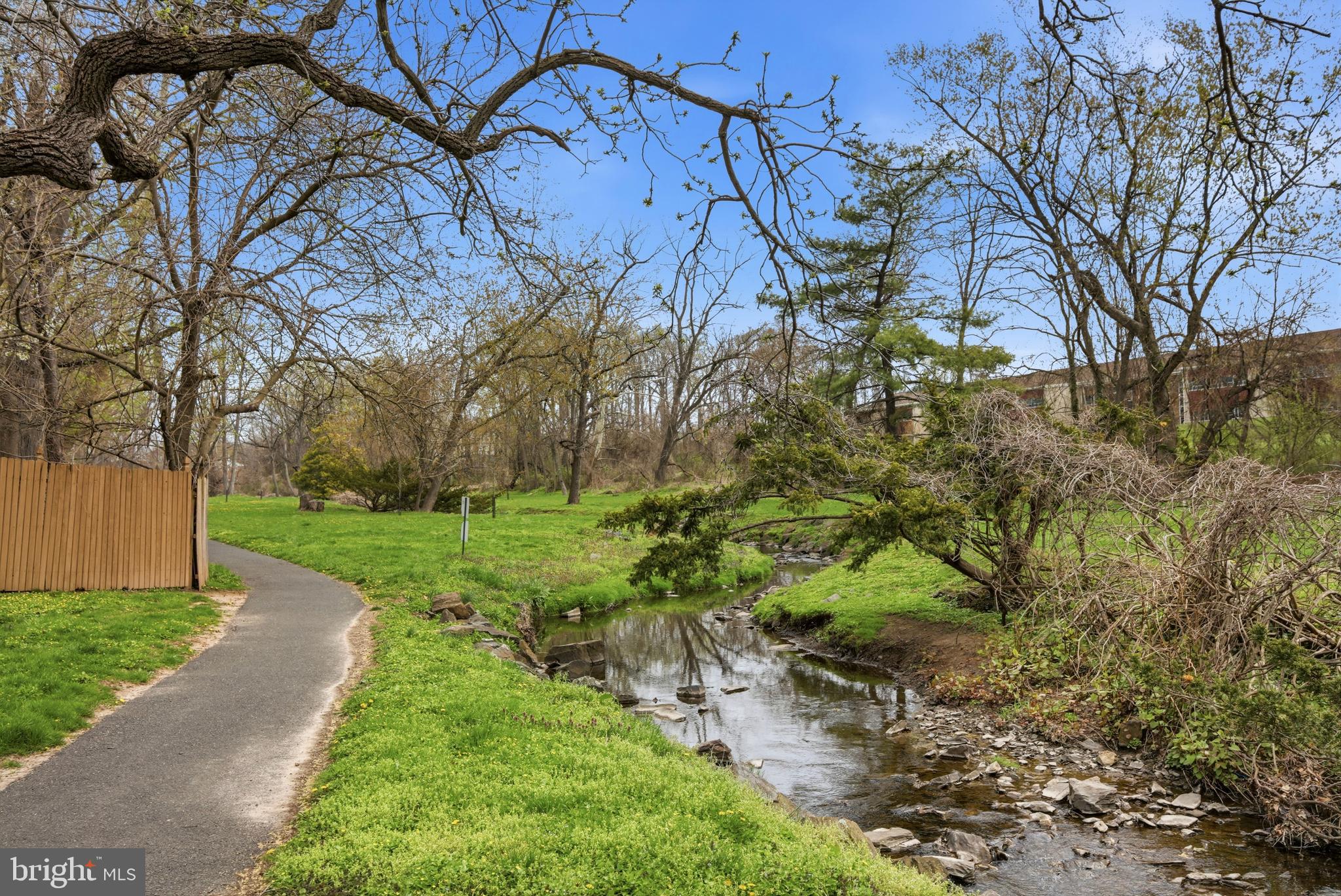 WOODWINDS - Residential