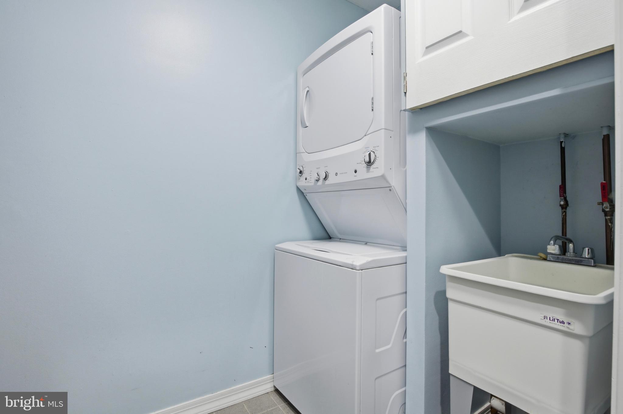 WOODWINDS - Residential