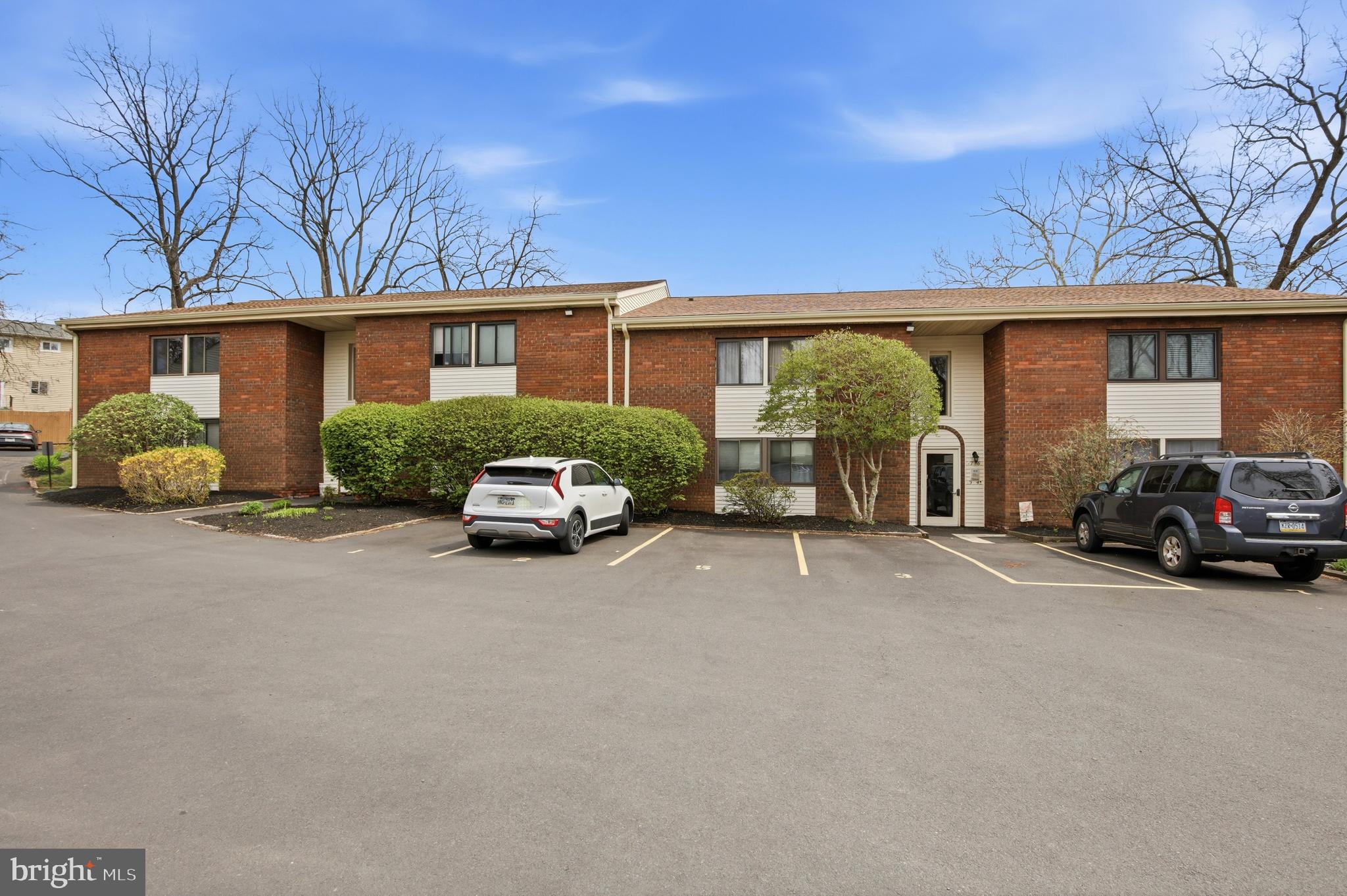 WOODWINDS - Residential