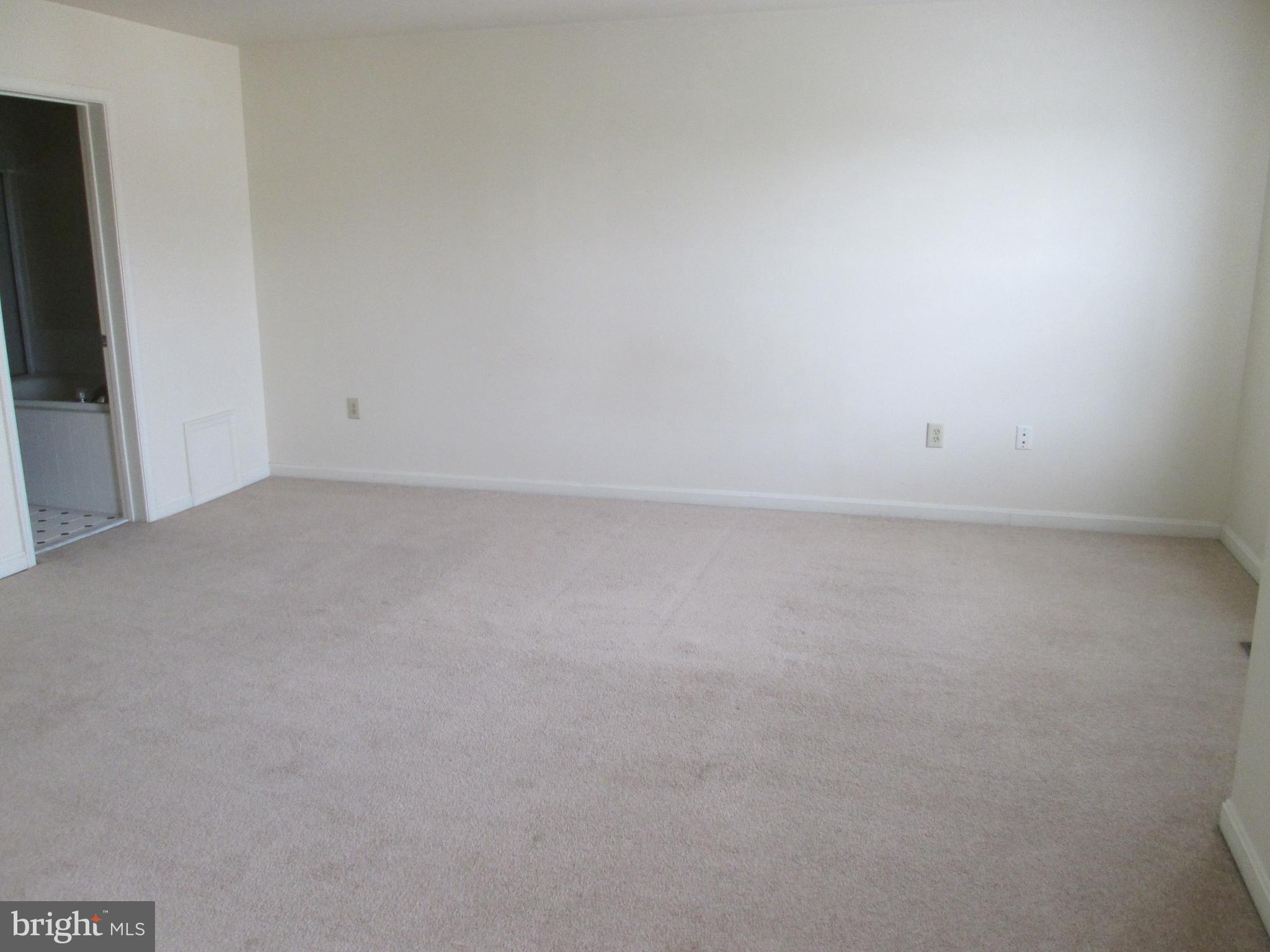 SEVEN OAKS - Residential Lease