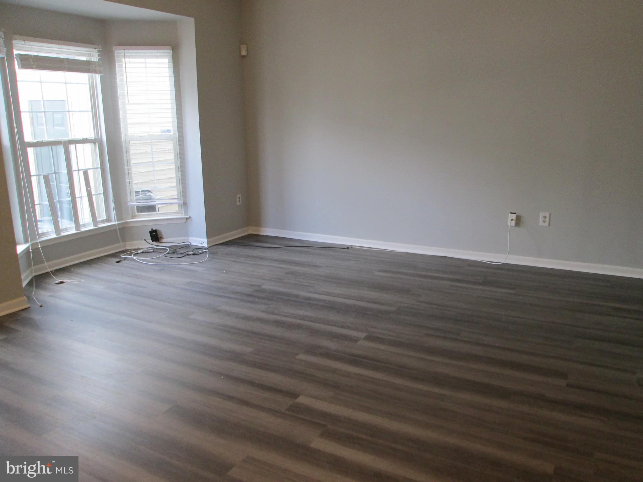 SEVEN OAKS - Residential Lease