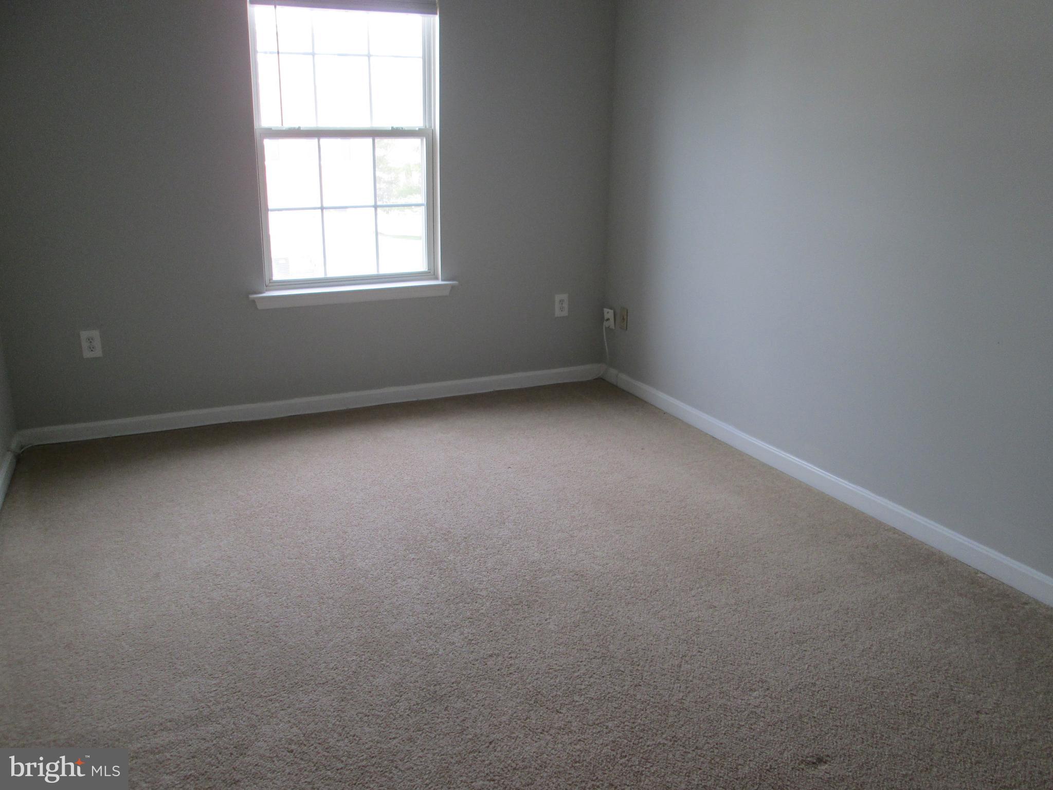 SEVEN OAKS - Residential Lease