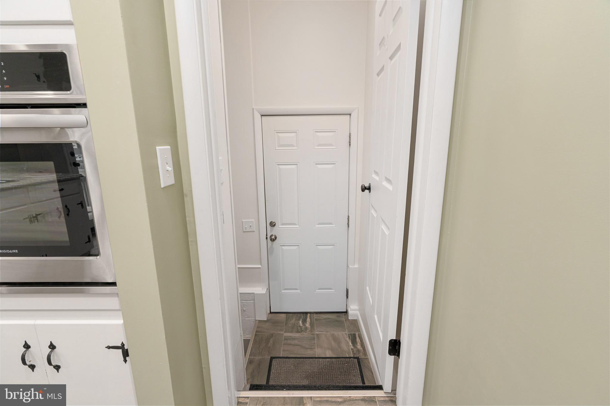 LAUREL CREST - Residential