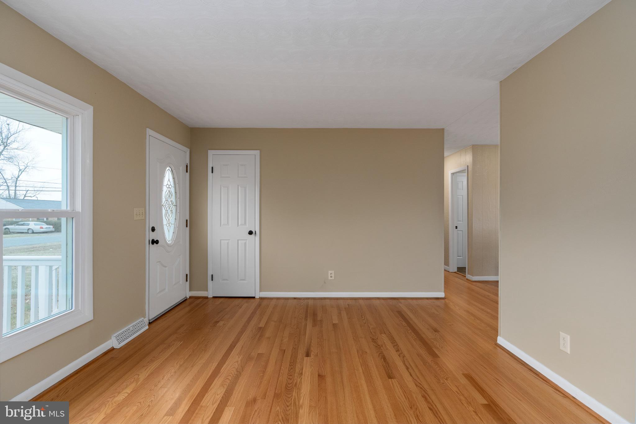 LAUREL CREST - Residential