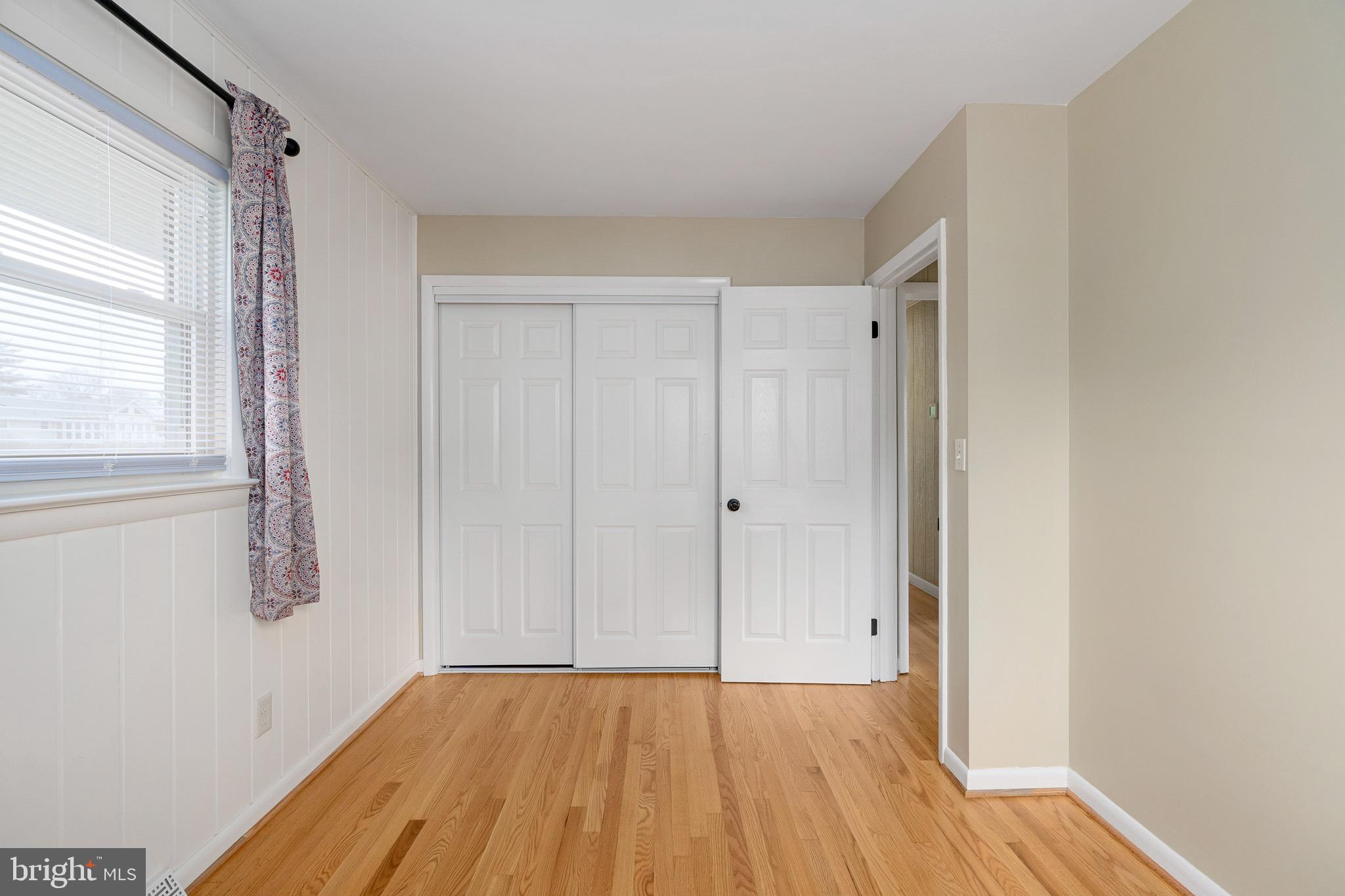 LAUREL CREST - Residential