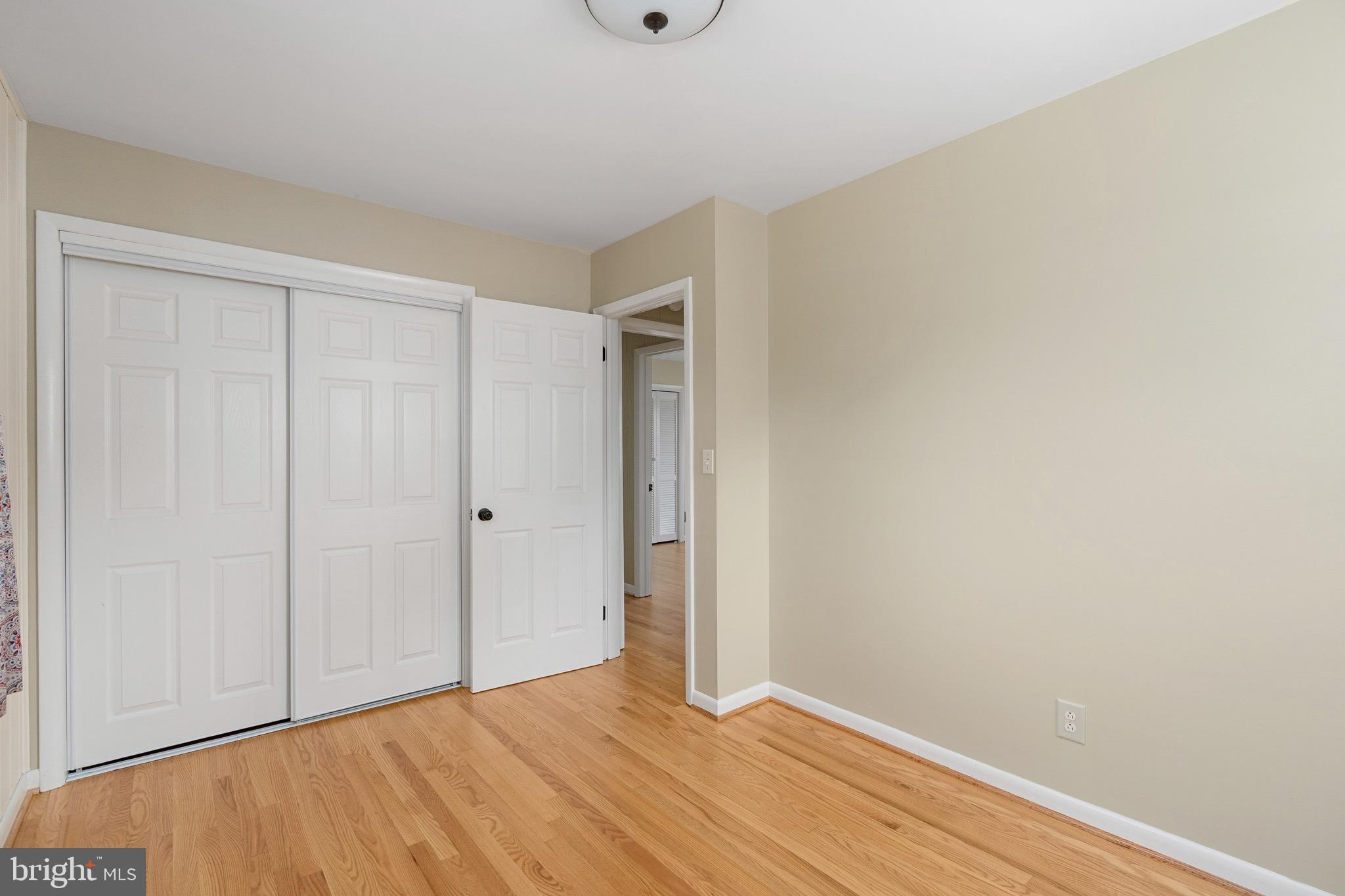 LAUREL CREST - Residential